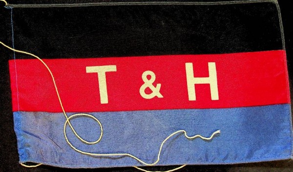 Table Flag T & H
