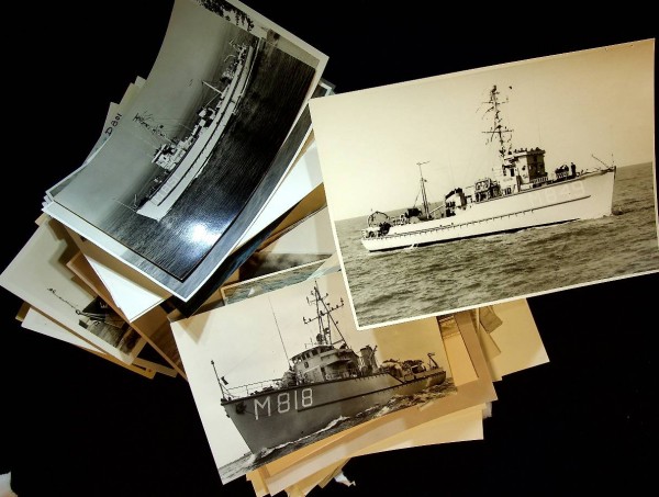 78 Ansichtkaarten/foto's Koninklijke Marine schepen jaren 50