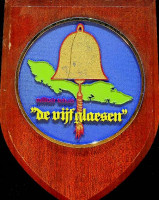 Defensie - Wapenschildje Militair tehuis De Vijf Glaesen