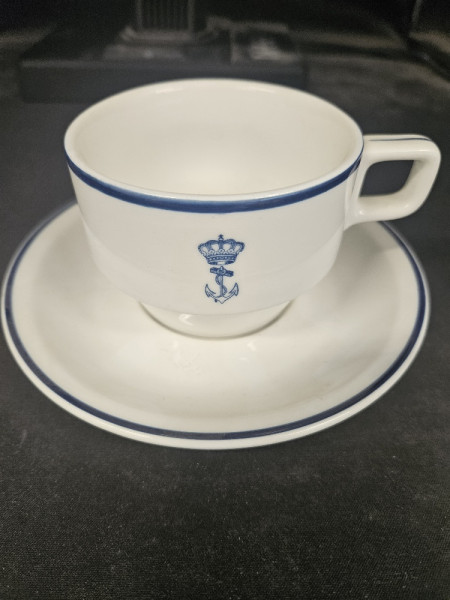 Kop en Schotel Koninklijke Marine ca. 1975